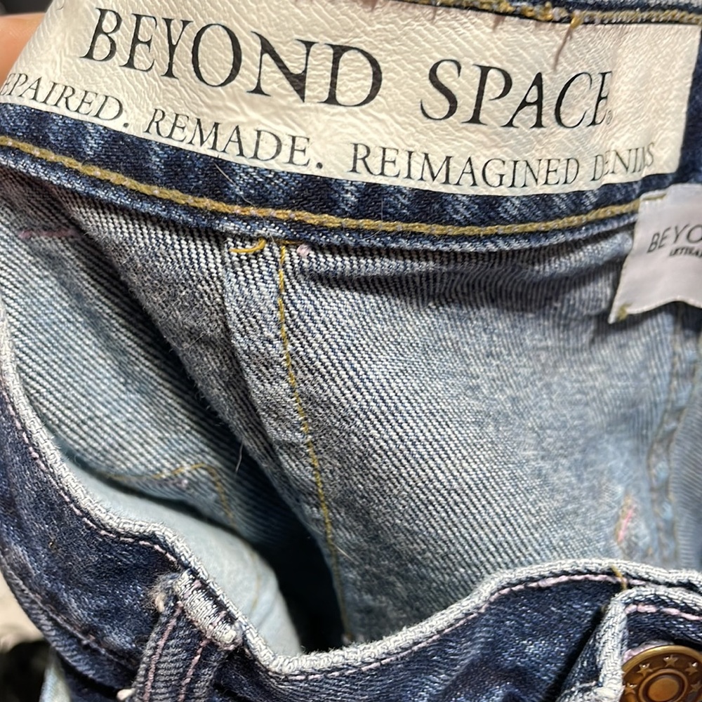 Beyond Space Patchwork Denim - Picture 8 of 9